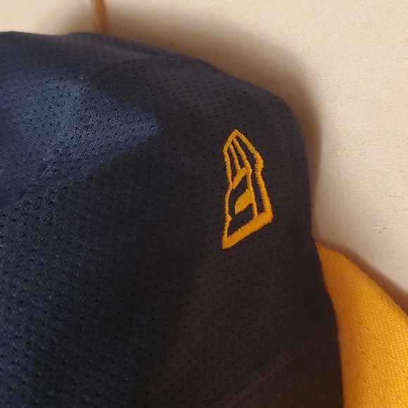 Hat - Picture 3 of 5